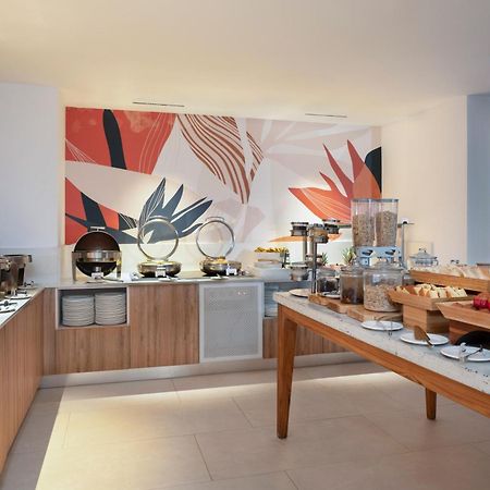 Hilton Garden Inn La Romana Ngoại thất bức ảnh