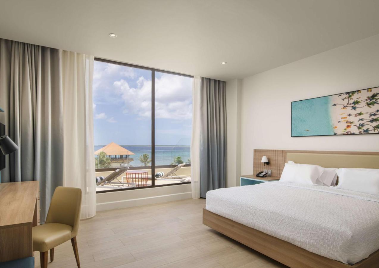 Hilton Garden Inn La Romana Ngoại thất bức ảnh